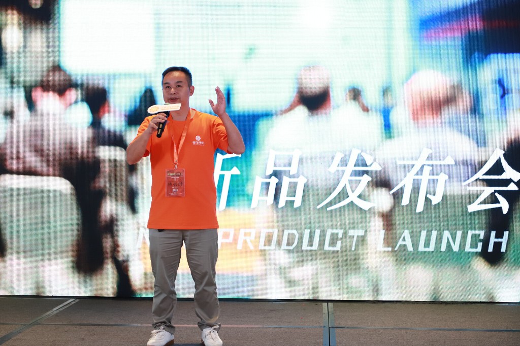 学员上台表达训练